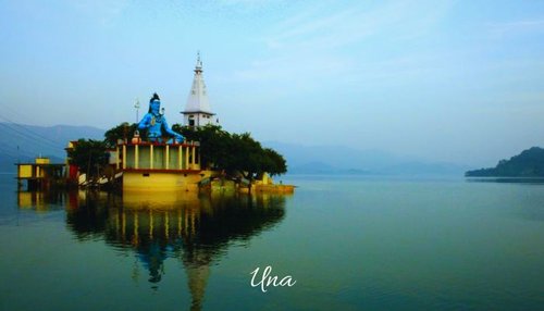 Una district